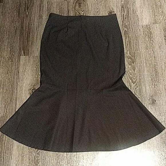Robert Louis Dresses & Skirts - Skirt